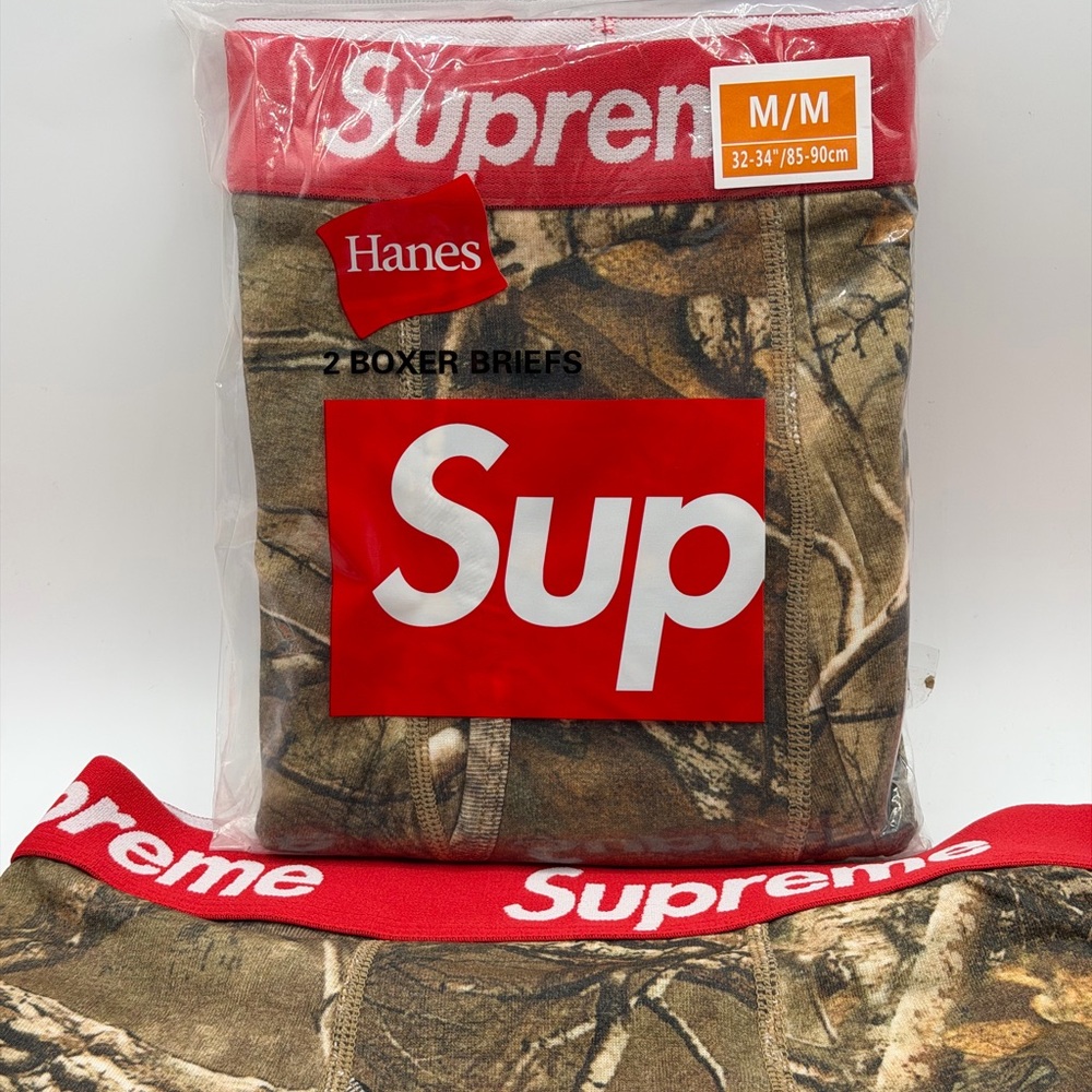 Supreme x Hanes Real Tree Camo Boxer Briefs - Picture 2 of 5